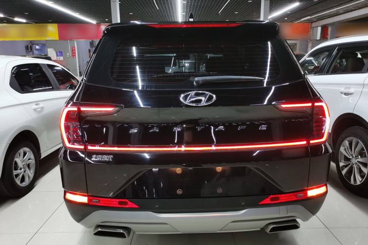 Used Hyundai Santa Fe 2023 Traveler 380T GDi Automatic Two-Wheel Drive GLX Elite Edition