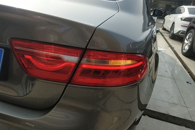 Used Jaguar XEL 2019 2.0T 200 PS Deluxe Edition
