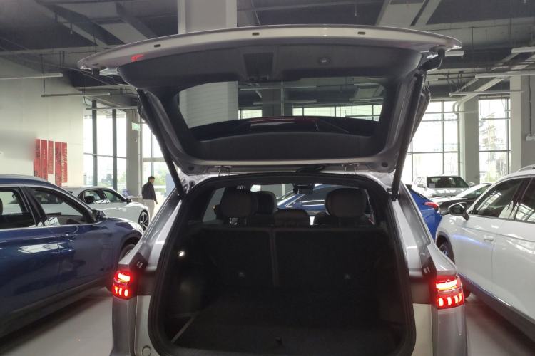 Used Geely Auto Monjaro L 2025 2.0TD Automatic Xingyun Version