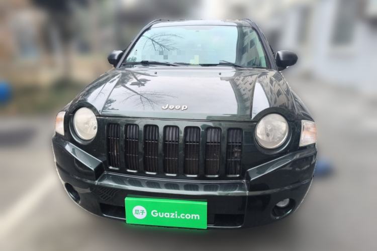 Used Jeep Compass 2010 2.4L four-wheel drive sport version
