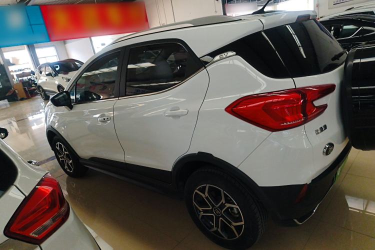 Used BYD Yuan Pro 2021 401 km Deluxe Version Exterior 3