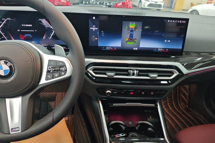 Used BMW 3 Series 2023 325Li M Sport Package Center Console