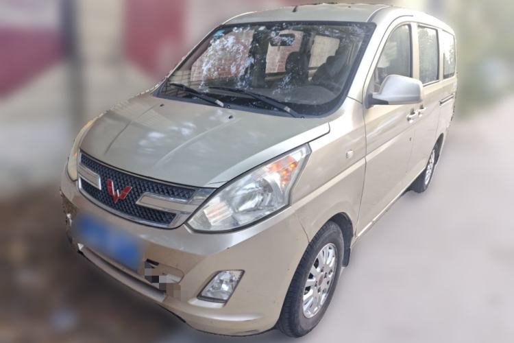 Used Wuling Rongguang V 2015 1.2L Standard Version