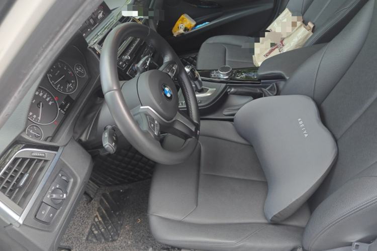 Used BMW 3 Series 2016 316i Fashion Model Left Front Seat