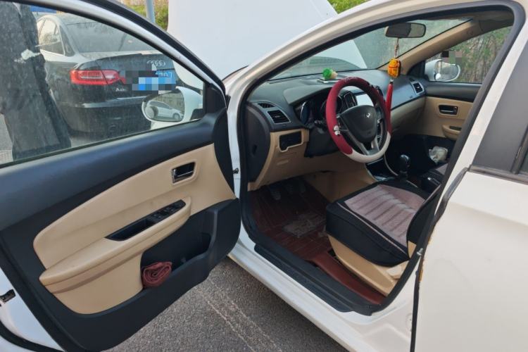 Used Chery E3 2013 1.5L Manual Luxury Model