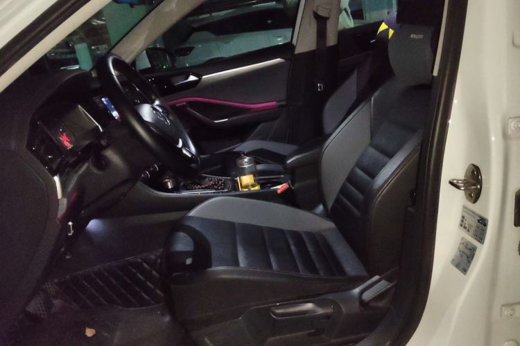 Used Volkswagen Sagitar 2019 280TSI DSG Comfort Version China VI Standard Left Front Seat