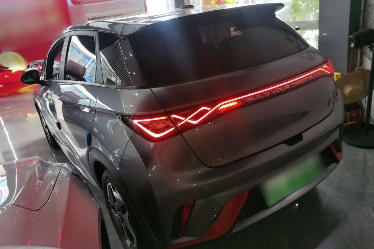 Used BYD Dolphin 2021 405 km Fashion Edition