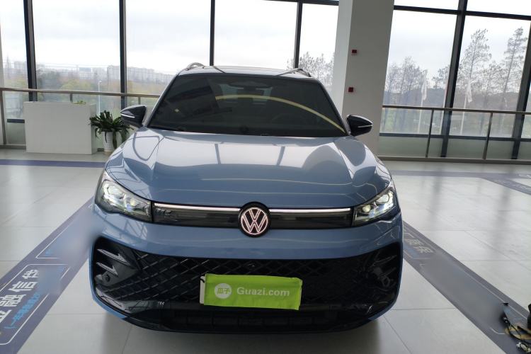 Used Volkswagen Tiguan L 2024 PRO 380TSI Four-Wheel Drive R-Line Smart Edition Front