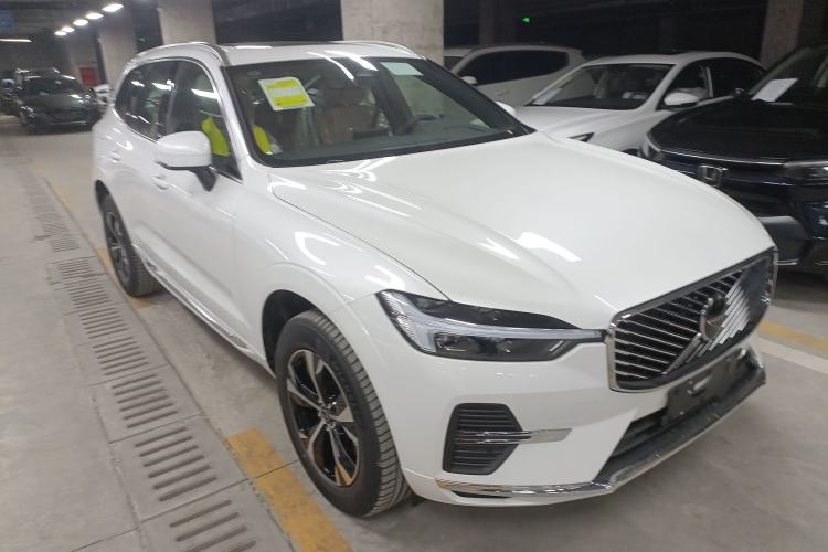 Used Volvo XC60 2026 B5 4x4 Smart Luxury Edition