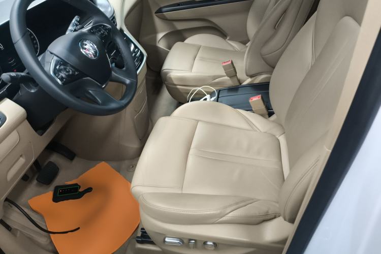 Used Buick GL8 2021 ES Land Cruiser 653T Luxury Edition
