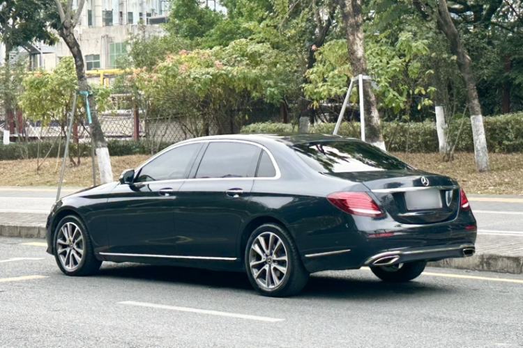 Used Mercedes-Benz E-Class 2019 E 300 L Luxury Model
