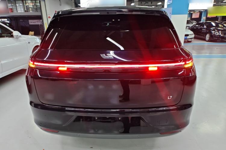 Used Li Auto L7 2023 Air model

