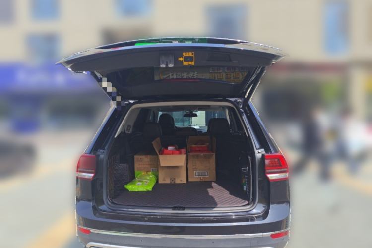 Used Volkswagen Teramont 2017 380TSI Four-Wheel Drive Luxury Edition Trunk