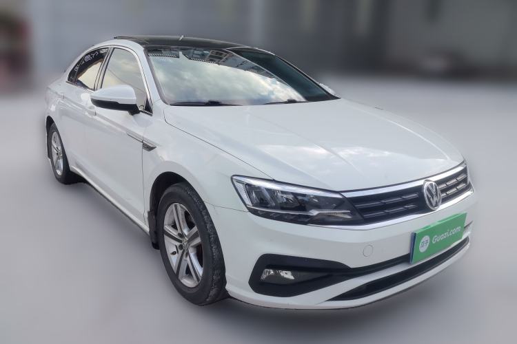 Used Volkswagen Lamando 2019 230TSI DSG Fashion Edition China VI

