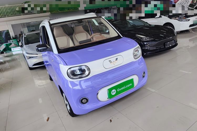 Used Wuling Hongguang MINIEV 2024 3rd Generation 215km Advanced Version
