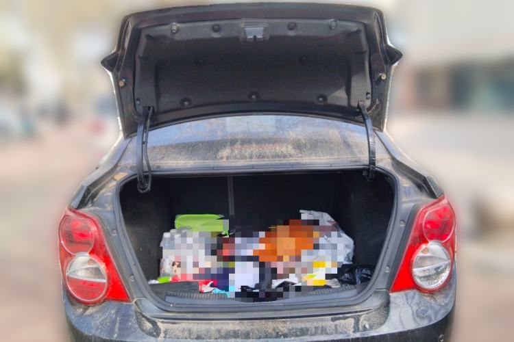 Used Chevrolet Aveo Sonic 2011 Sedan 1.4L Manual Transmission SE