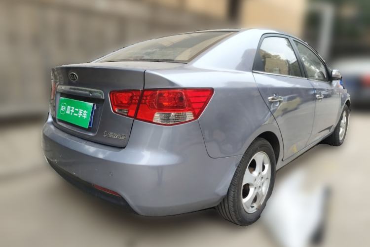 Used Kia Forte 2011 1.6L MT GLS Rear Right 45 Deg