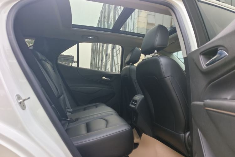 Used Chevrolet Equinox 2021 535T Yujie Edition Interior 9