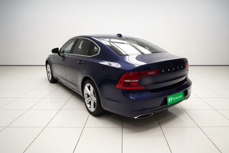 Used Volvo S90 2017 T4 Zhiyuan Edition Rear Left 45 Deg