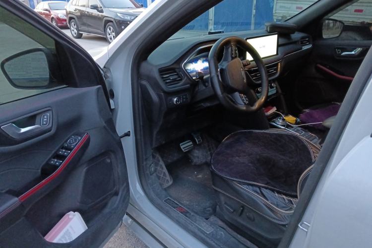 Used Ford Escape 2023 EcoBoost 245 Four-Wheel Drive ST-LINE Pro Trim