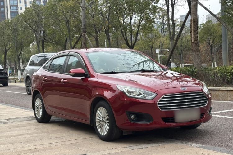 Used Ford Escort 2015 1.5L Automatic Comfort Edition Exterior 2