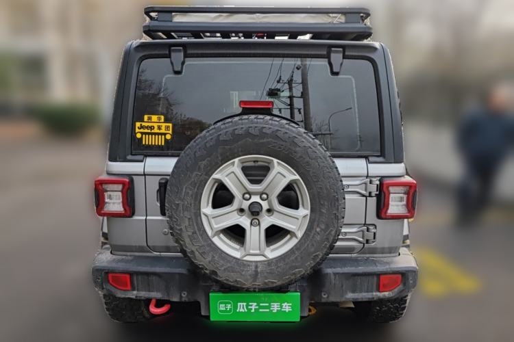 Used Jeep Wrangler 2019 2.0T Sahara Four-Door Version China VI Emission Standard

