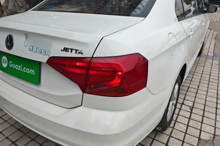 Used Volkswagen Jetta 2017 1.4L Manual Fashion Edition