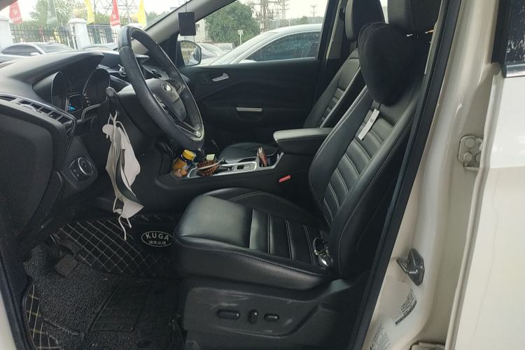 Used Ford Kuga 2018 EcoBoost 180 Two-Wheel-Drive Luxury Wing Edition Left Front Seat