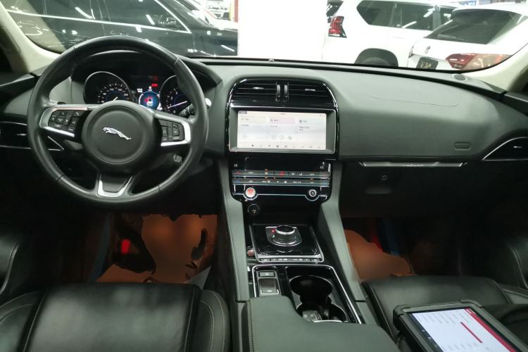 Used Jaguar F-PACE 2020 2.0T Urban Deluxe Edition