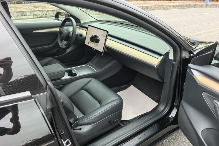 Used Tesla Model 3 2022 Rear-Wheel-Drive Version
