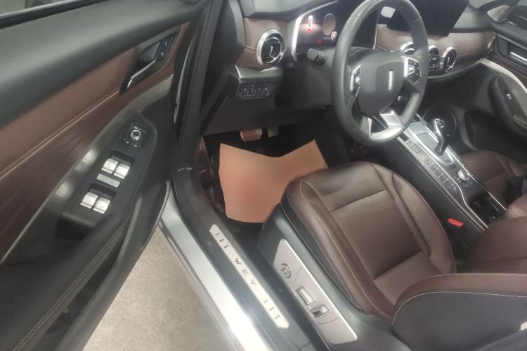 Used Wey VV6 2021 2.0T Two-Wheel Drive Smart Protection+