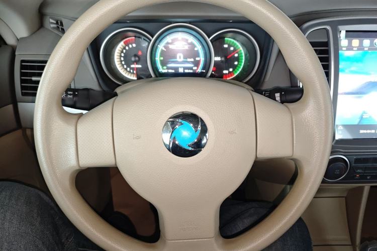 Used Dongfeng Junfeng E11K 2021 60.43 kWh Battery-Swap Version Steering Wheel