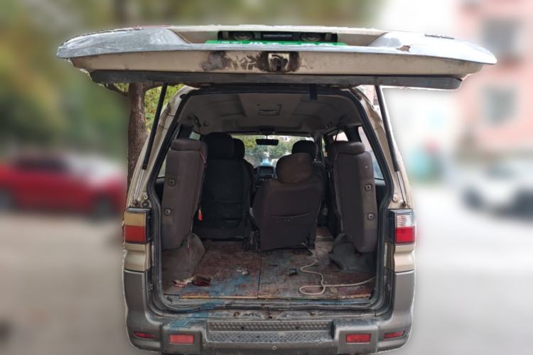 Used FORTHING Lingzhi 2012 Passenger Version 1.6L Comfort Edition