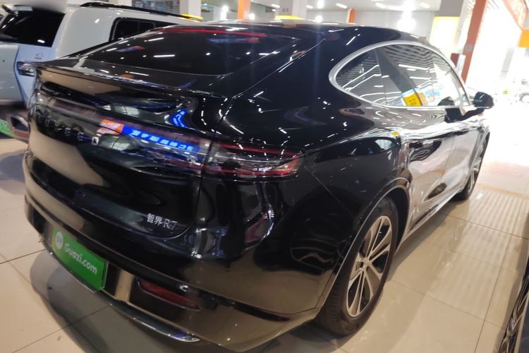 Used Hima Luxeed R7 2024 All-Electric 736 km Ultra
