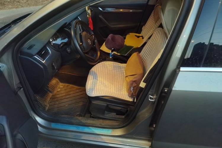 Used Skoda Octavia 2016 1.6L Automatic Smart Drive Edition