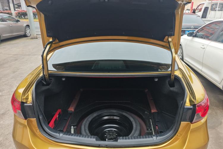 Used Mazda Atenza 2014 2.5L Blue Sky Prestige Edition
