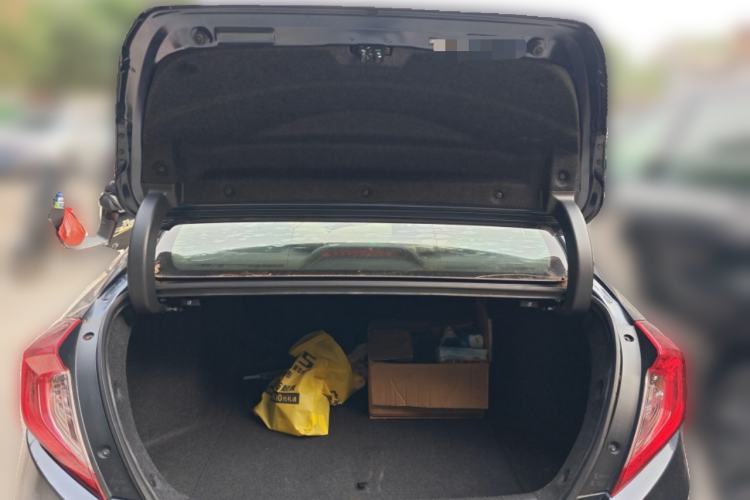 Used Honda Civic 2019 220TURBO CVT Dynamic Edition China V Trunk