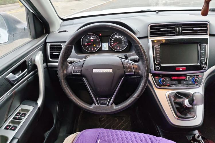 Used Haval M6 2019 1.5T Manual Two-Wheel Drive Urban Version China VI Standard