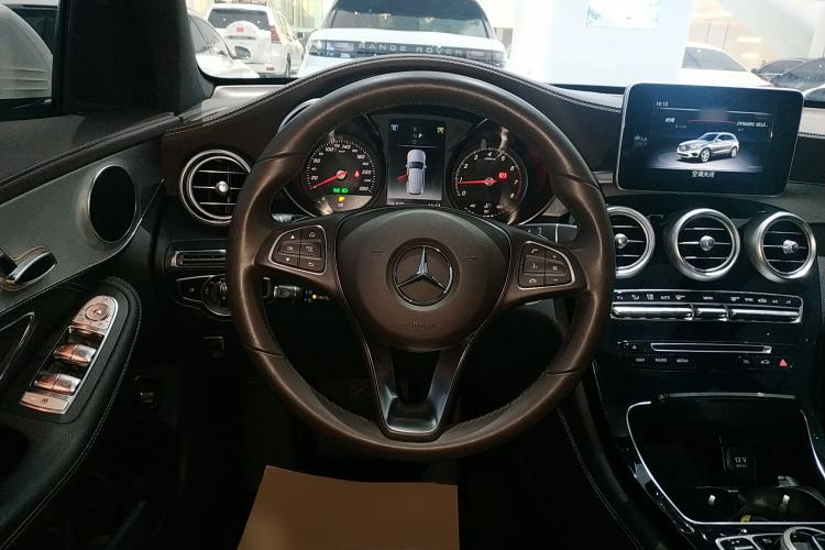Used Mercedes-Benz GLC 2019 GLC 200 L 4MATIC
