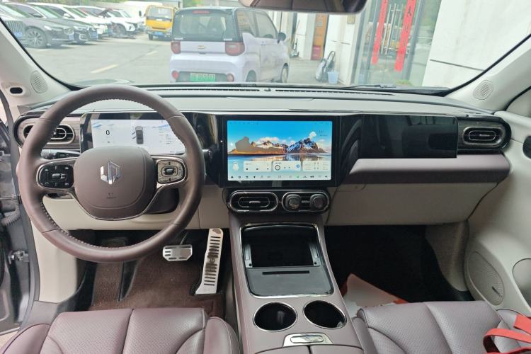 Used Leapmotor C11 2021 Revised Version Luxury Edition Center Console