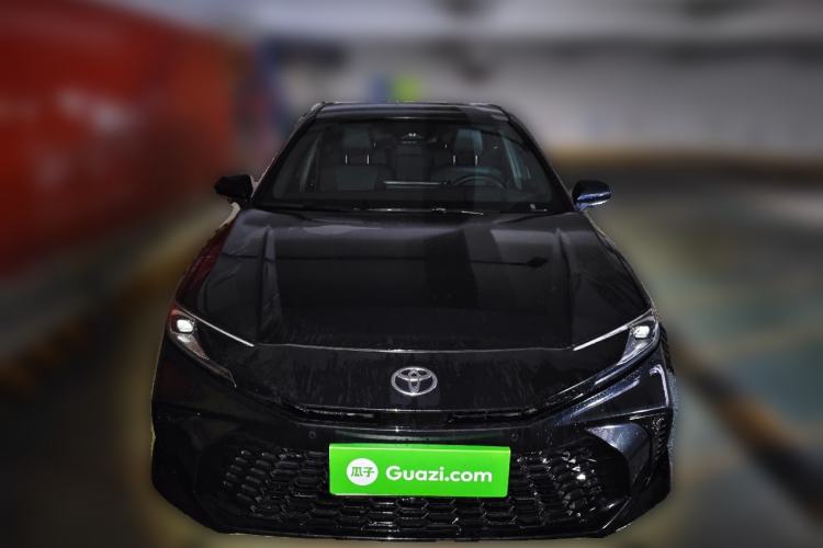 Used Toyota Camry 2024 Dual-Motor 2.0HS Sport Edition Front