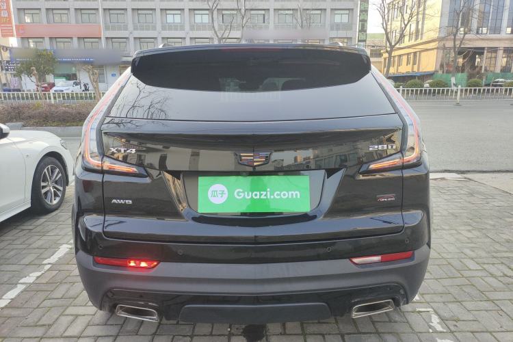 Used Cadillac XT4 2018 28T 4x4 Leading Sport Model
