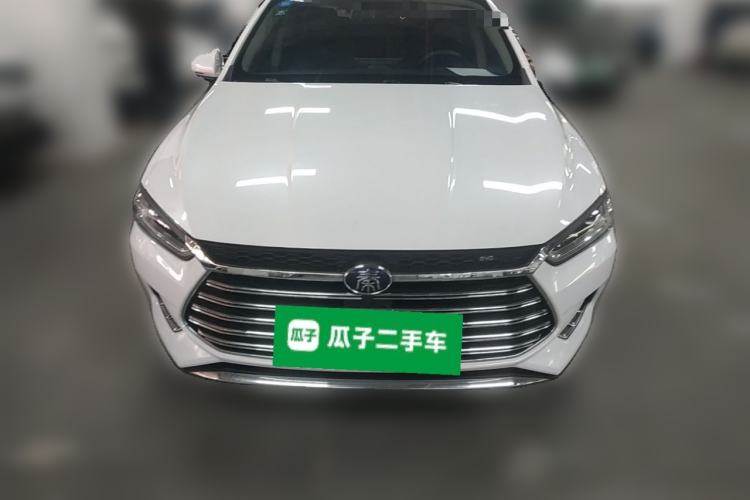 Used BYD Qin Pro New Energy 2019 DM Super Edition 1.5TI Automatic Smart Connect X-Trail Model China VI Standard Front