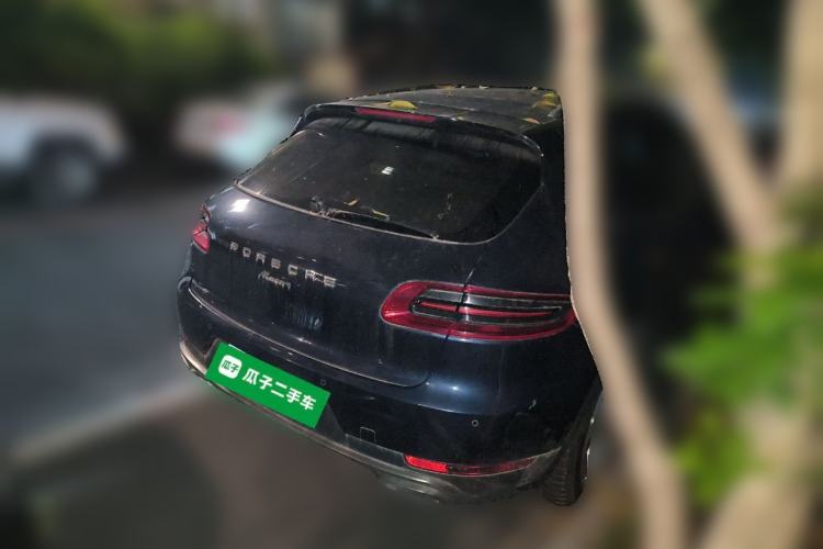 Used Porsche Macan 2014 Macan 2.0T Rear Right 45 Deg