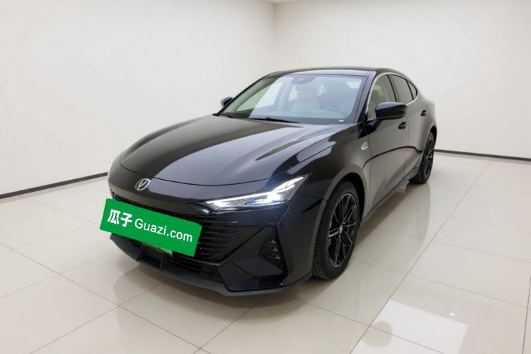 Used CHANGAN UNI-V iDD 2023 ZhiDian iDD 1.5T 113km ZhiKu Model Guazi used car, China used car export, Used car for sale, Used cars, Cheapest cars for sale