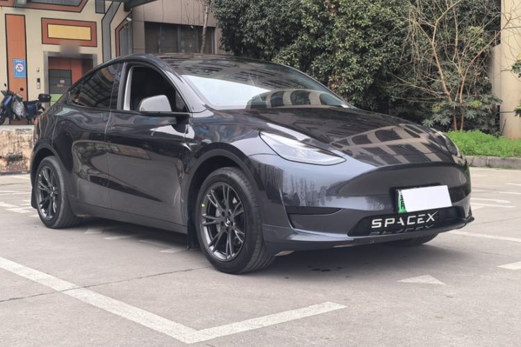 Used Tesla Model Y 2024 Rear-Wheel-Drive Version
