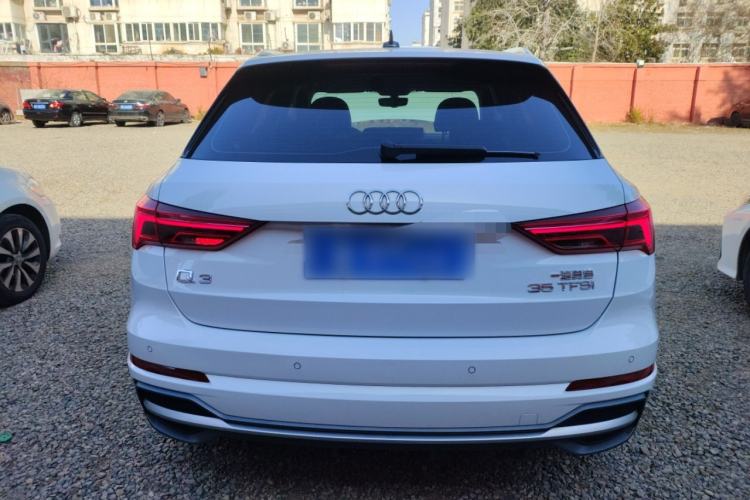 Used Audi Q3 2023 35 TFSI Fashion Dynamic Model (1.4T)