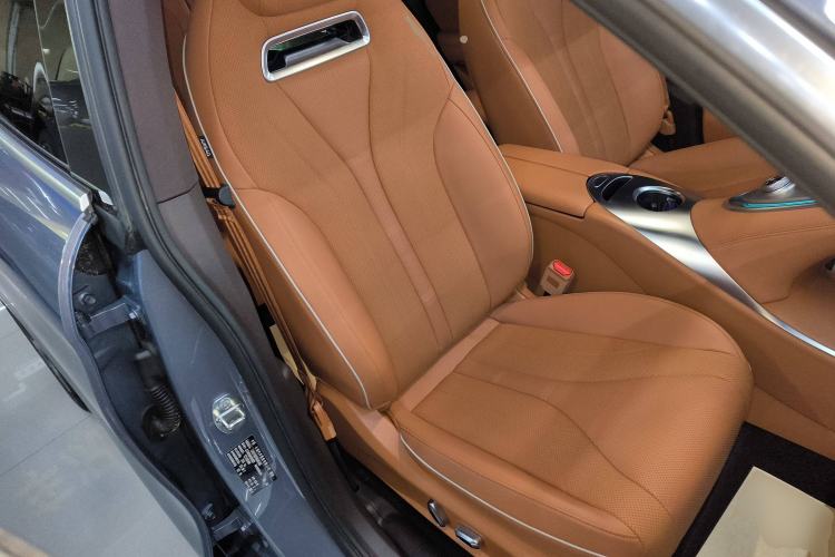 Used ORA Lightning Cat 2022 555 km Luxury Edition