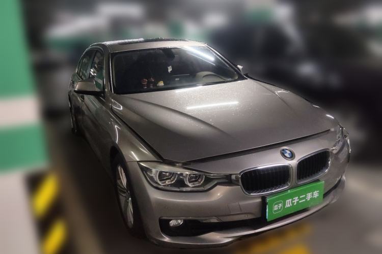 Used BMW 3 Series 2016 328Li Fashion Model Front Right 45 Deg