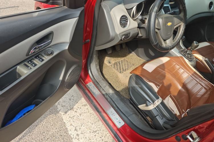 Used Chevrolet Cruze 2013 1.6L SL MT
